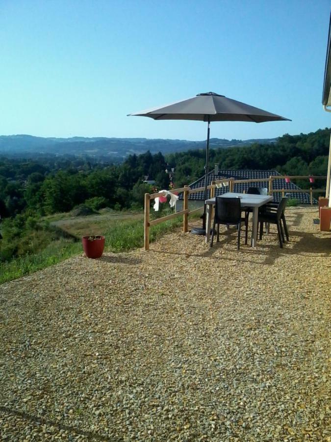 La Mirabelle 85m2 comfort et très jolie vue Cublac Extérieur photo
